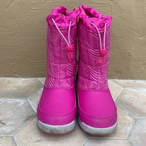 Land’s End Size 3 Pink Snow Flurry Boots - great condition
